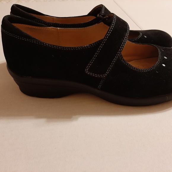 Softspots Shoes | Softspots Black Suede Mary Jane Shoes Sz W Nwot | Poshmark